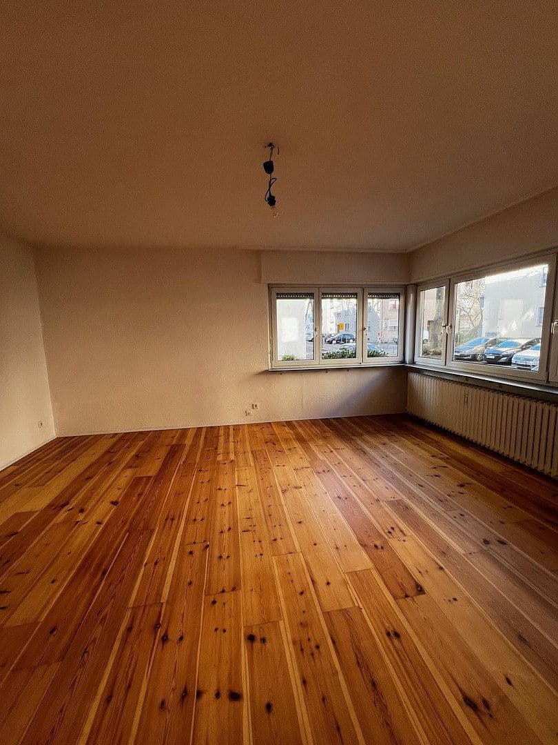 Prenájom bytu 3-izbový 101 m², Emil-Heckel-Str. 12, Mannheim, Bádensko-Wurttembersko Prenájom bytu 3-izbový 101 m², Emil-Heckel-Str. 12, Mannheim, Bádensko-Wurttembersko