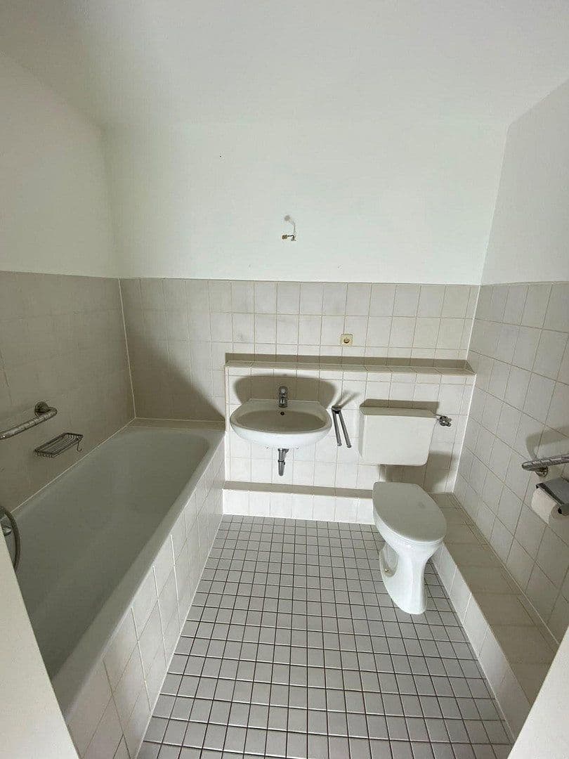Prenájom bytu 1-izbový 46 m², Lüpertzender Str. 91, Mönchengladbach, Severné Porýnie - Westfálsko Prenájom bytu 1-izbový 46 m², Lüpertzender Str. 91, Mönchengladbach, Severné Porýnie - Westfálsko