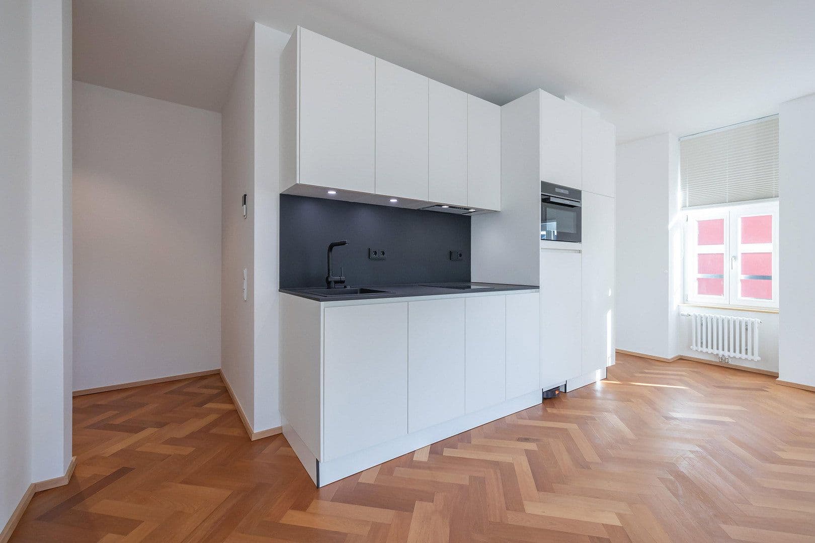 Prenájom bytu 1-izbový 37 m², Eisenbahnstr. 21, Waldshut-Tiengen, Bádensko-Wurttembersko Prenájom bytu 1-izbový 37 m², Eisenbahnstr. 21, Waldshut-Tiengen, Bádensko-Wurttembersko