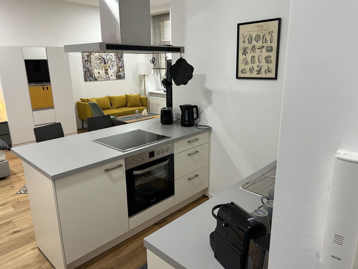 Prenájom bytu 1-izbový 42 m², Pettenkoferstrasse 5, Berlin, Berlín Prenájom bytu 1-izbový 42 m², Pettenkoferstrasse 5, Berlin, Berlín