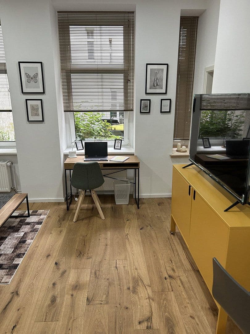 Prenájom bytu 1-izbový 42 m², Pettenkoferstrasse 5, Berlin, Berlín Prenájom bytu 1-izbový 42 m², Pettenkoferstrasse 5, Berlin, Berlín