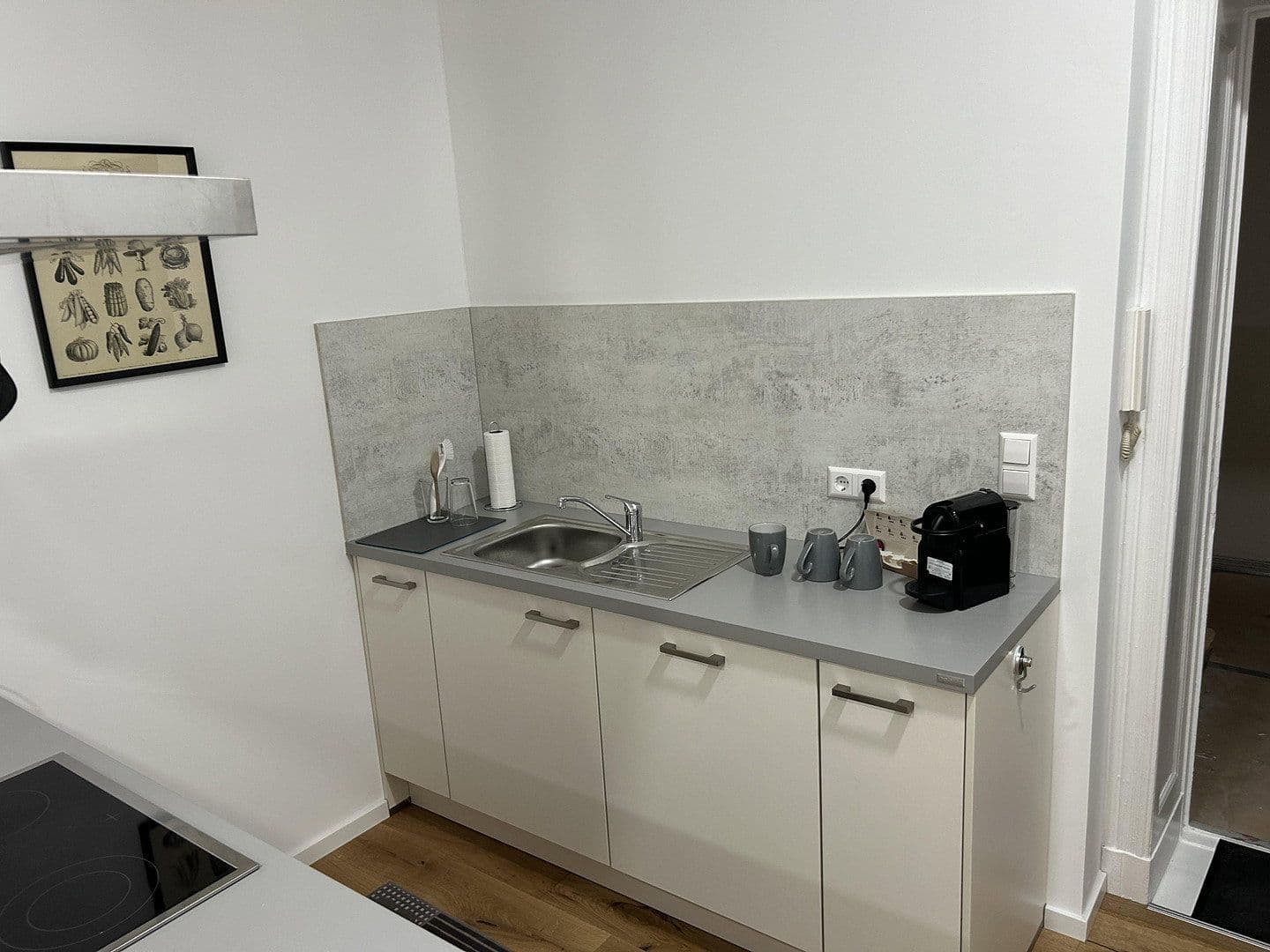 Prenájom bytu 1-izbový 42 m², Pettenkoferstrasse 5, Berlin, Berlín Prenájom bytu 1-izbový 42 m², Pettenkoferstrasse 5, Berlin, Berlín