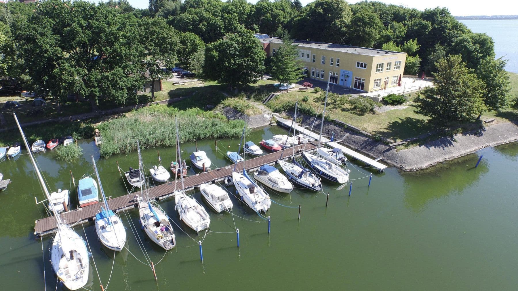 Predaj pozemku 21.000 m², Am Alten Marinehafen 16, Stralsund, Meklenbursko-Predpomoransko Predaj pozemku 21.000 m², Am Alten Marinehafen 16, Stralsund, Meklenbursko-Predpomoransko