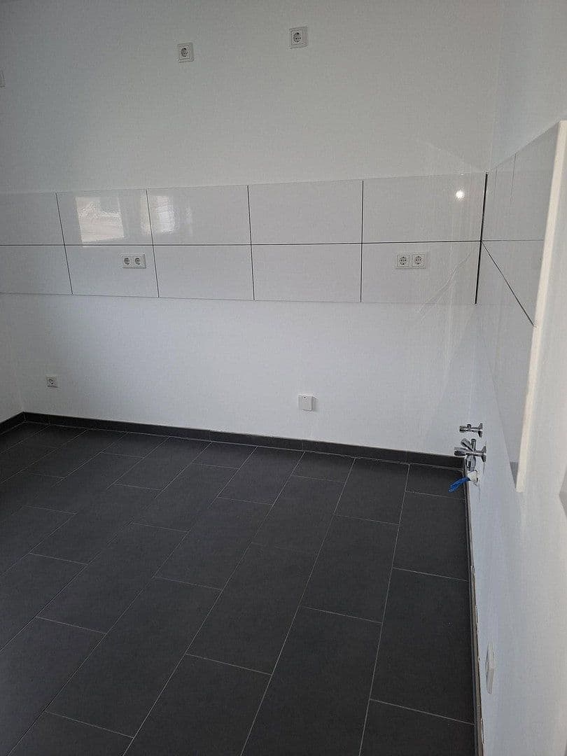 Prenájom bytu 2-izbový 55 m², Darmstadt, Hesensko Prenájom bytu 2-izbový 55 m², Darmstadt, Hesensko