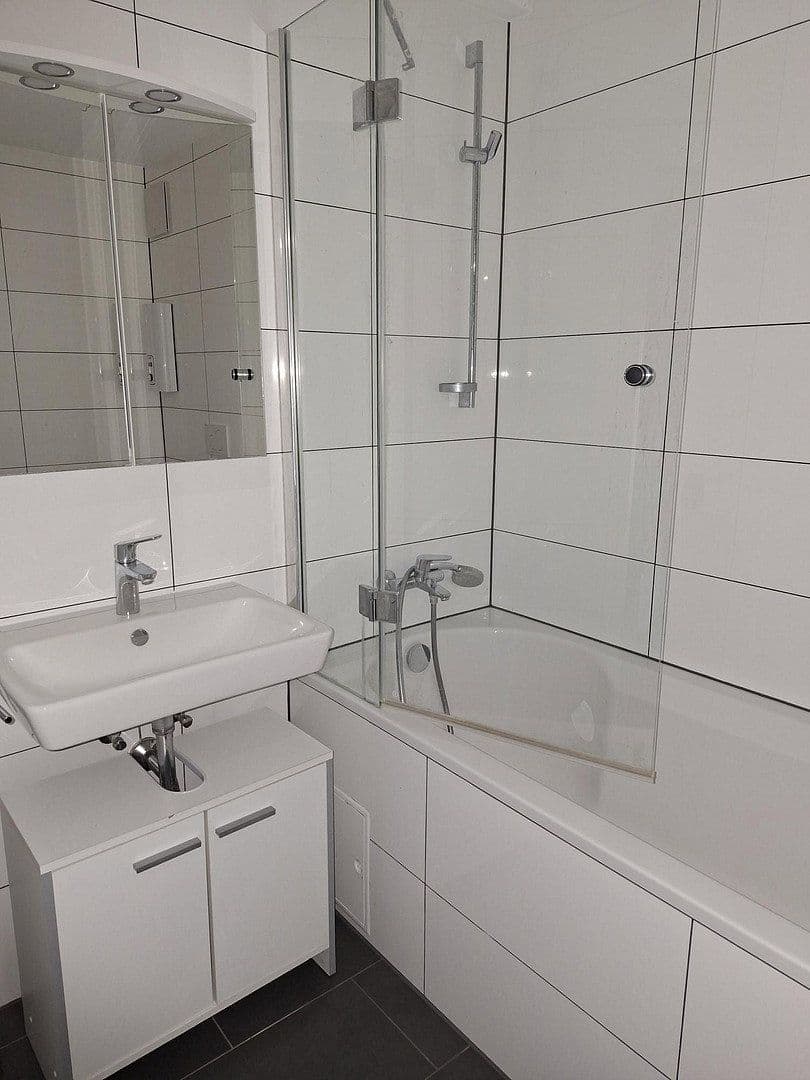 Prenájom bytu 2-izbový 55 m², Darmstadt, Hesensko Prenájom bytu 2-izbový 55 m², Darmstadt, Hesensko