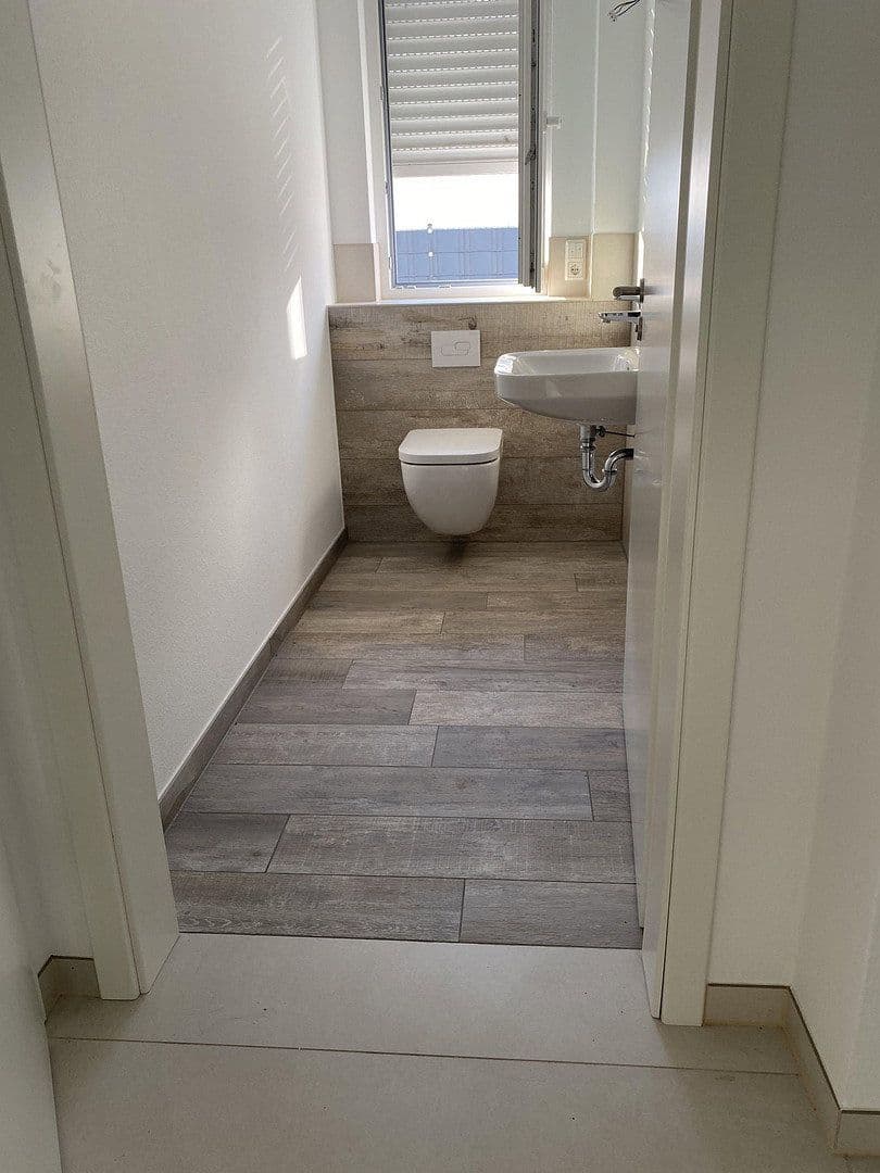 Predaj bytu 3-izbový 115 m², Hannover, Dolné Sasko Predaj bytu 3-izbový 115 m², Hannover, Dolné Sasko