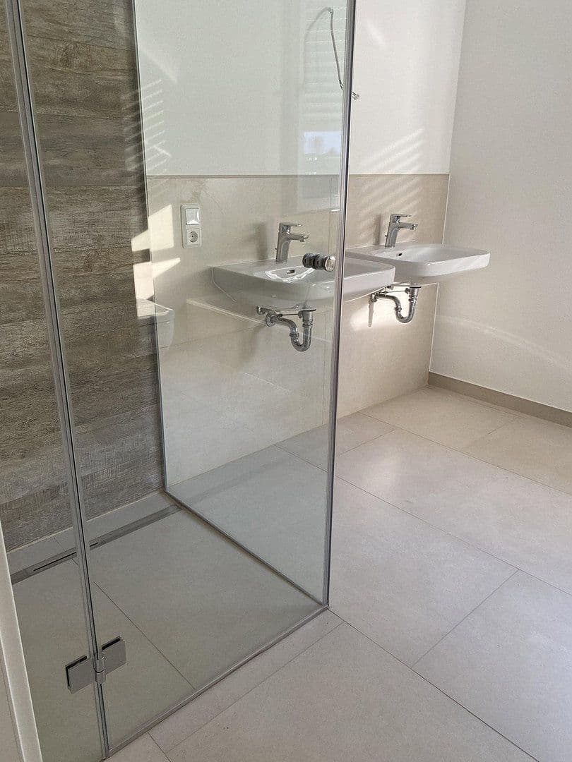Predaj bytu 3-izbový 115 m², Hannover, Dolné Sasko Predaj bytu 3-izbový 115 m², Hannover, Dolné Sasko