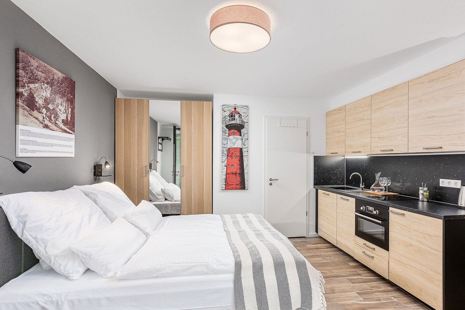 Prenájom bytu 2-izbový 45 m², Ezanvillestr. 14, Heidelberg, Bádensko-Wurttembersko Prenájom bytu 2-izbový 45 m², Ezanvillestr. 14, Heidelberg, Bádensko-Wurttembersko