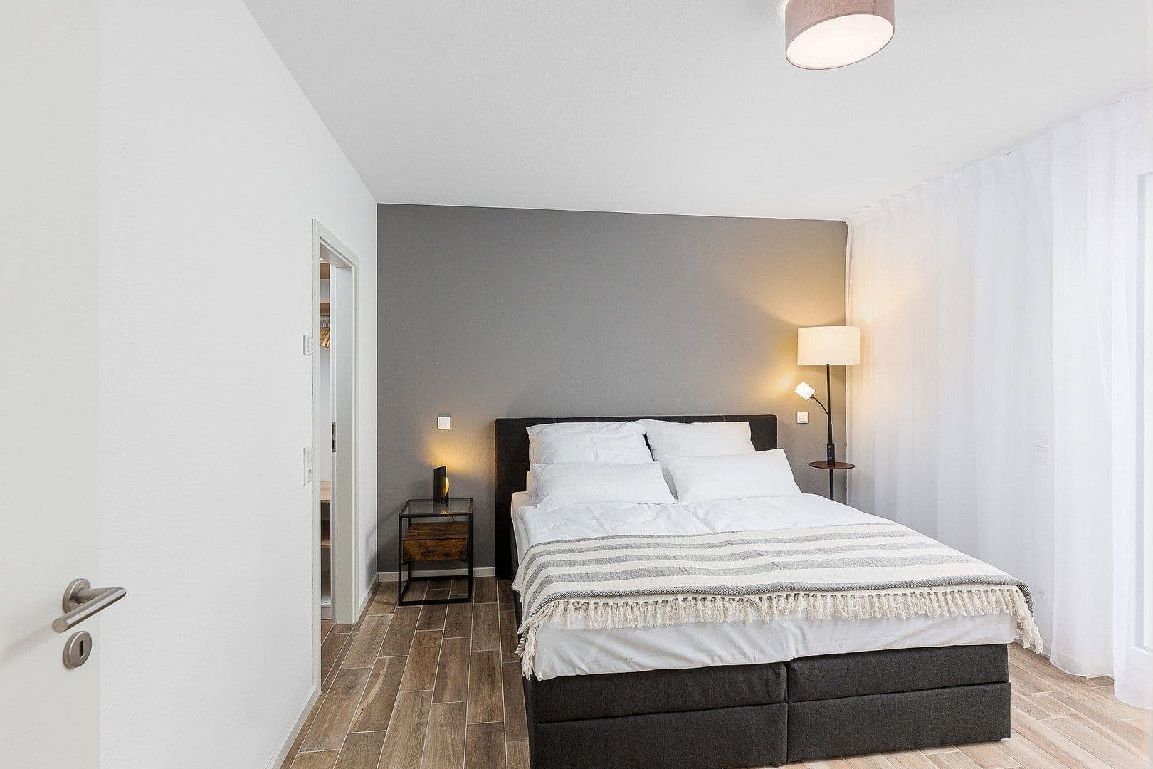 Prenájom bytu 2-izbový 45 m², Ezanvillestr. 14, Heidelberg, Bádensko-Wurttembersko Prenájom bytu 2-izbový 45 m², Ezanvillestr. 14, Heidelberg, Bádensko-Wurttembersko