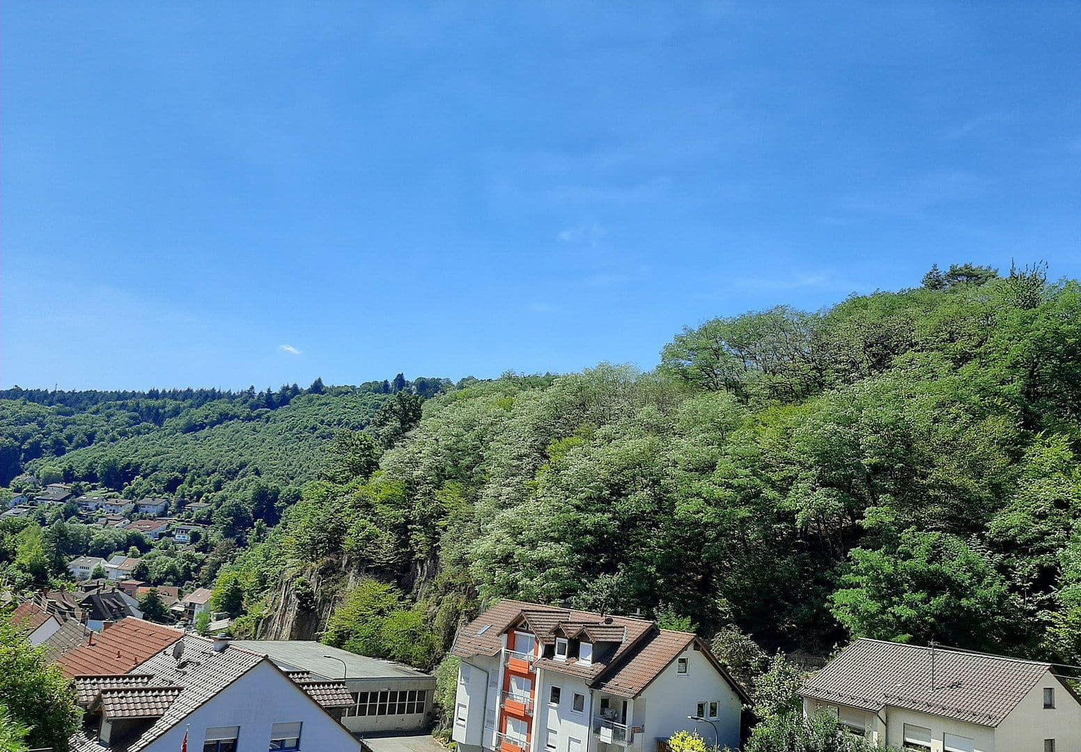 Prenájom bytu 2-izbový 45 m², Ezanvillestr. 14, Heidelberg, Bádensko-Wurttembersko Prenájom bytu 2-izbový 45 m², Ezanvillestr. 14, Heidelberg, Bádensko-Wurttembersko