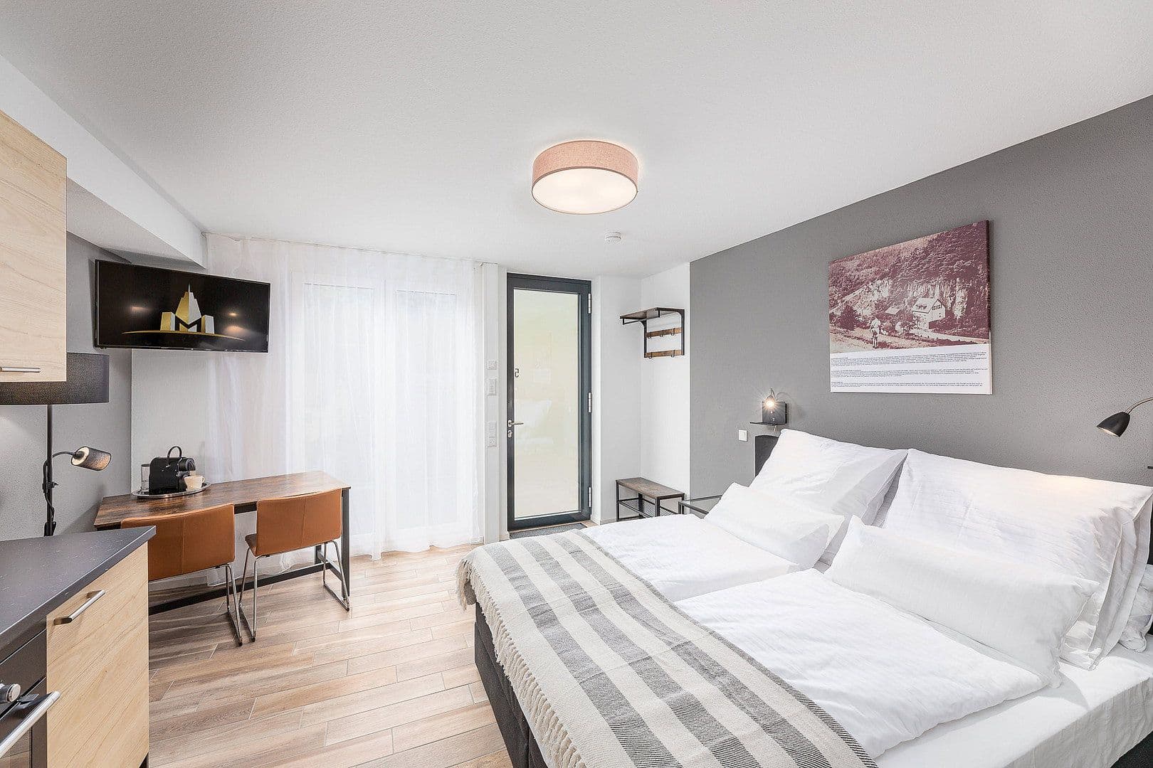 Prenájom bytu 2-izbový 45 m², Ezanvillestr. 14, Heidelberg, Bádensko-Wurttembersko Prenájom bytu 2-izbový 45 m², Ezanvillestr. 14, Heidelberg, Bádensko-Wurttembersko