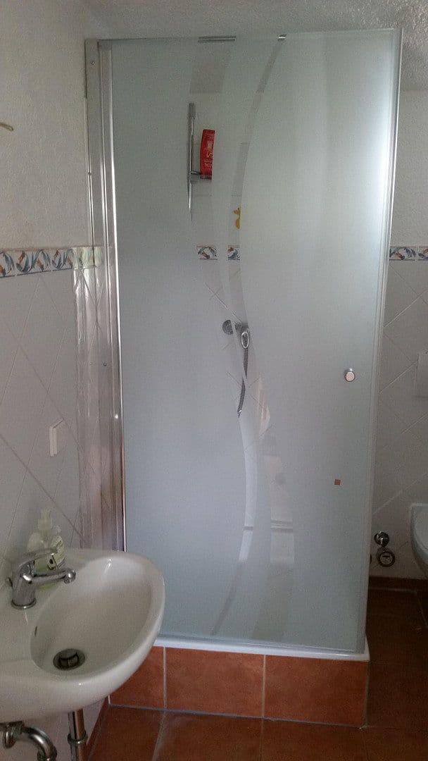 Prenájom domu 125 m², pozemok 283 m², Neckarauer-Waldweg 36, Mannheim, Bádensko-Wurttembersko Prenájom domu 125 m², pozemok 283 m², Neckarauer-Waldweg 36, Mannheim, Bádensko-Wurttembersko