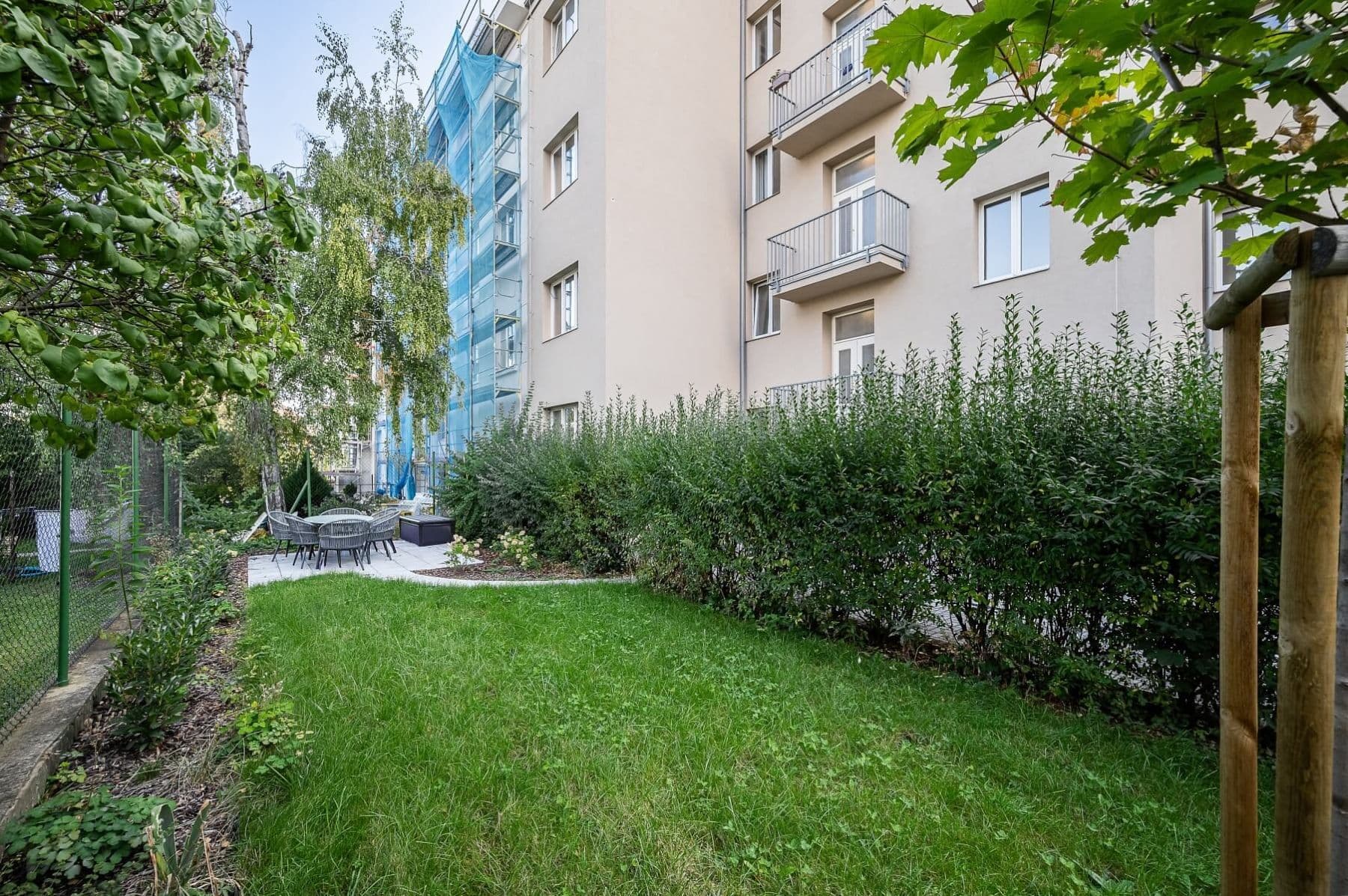 Prenájom bytu 2-izbový 43 m², Myslbekova, Praha, Praha Prenájom bytu 2-izbový 43 m², Myslbekova, Praha, Praha