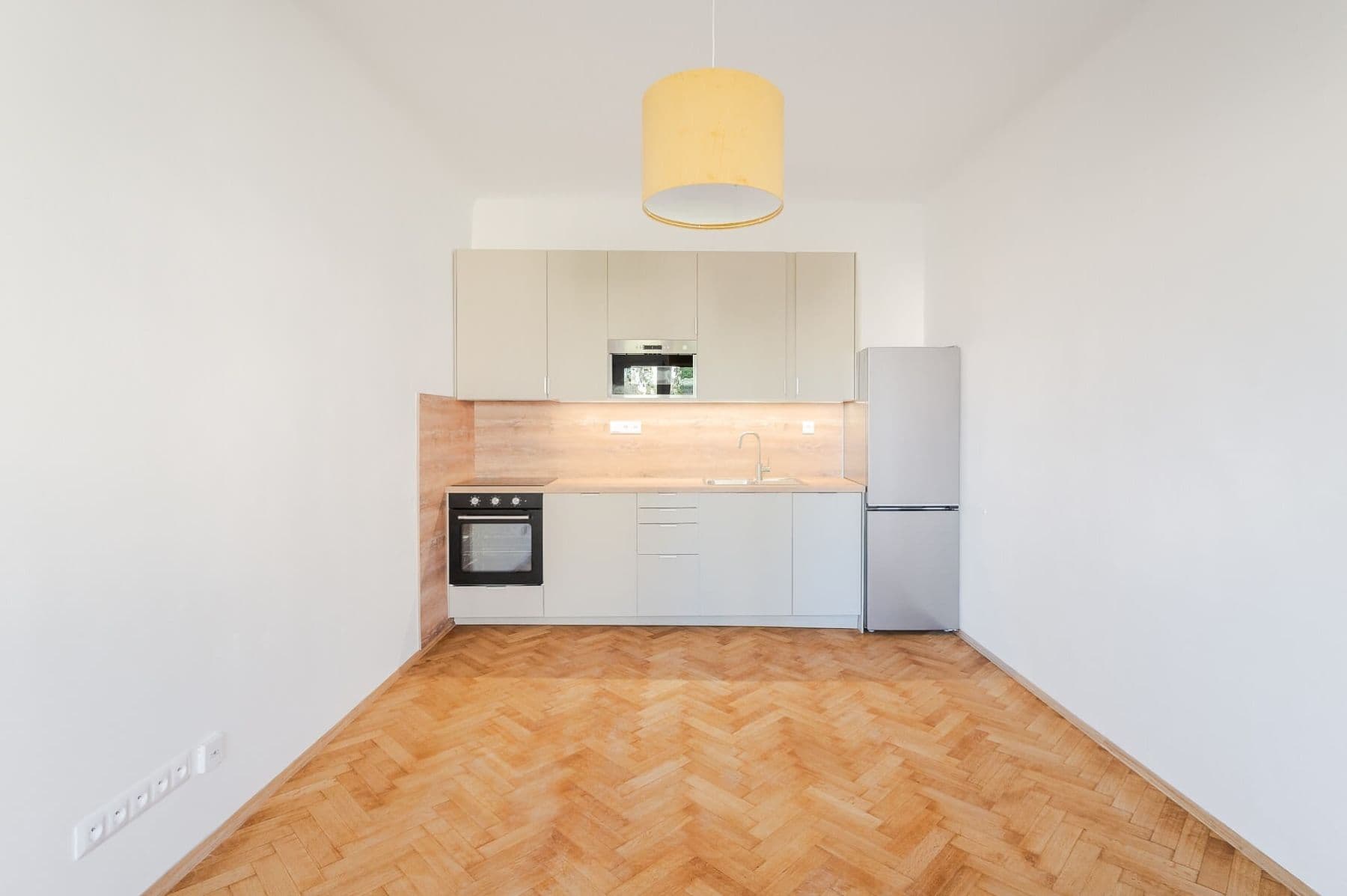 Prenájom bytu 2-izbový 43 m², Myslbekova, Praha, Praha Prenájom bytu 2-izbový 43 m², Myslbekova, Praha, Praha