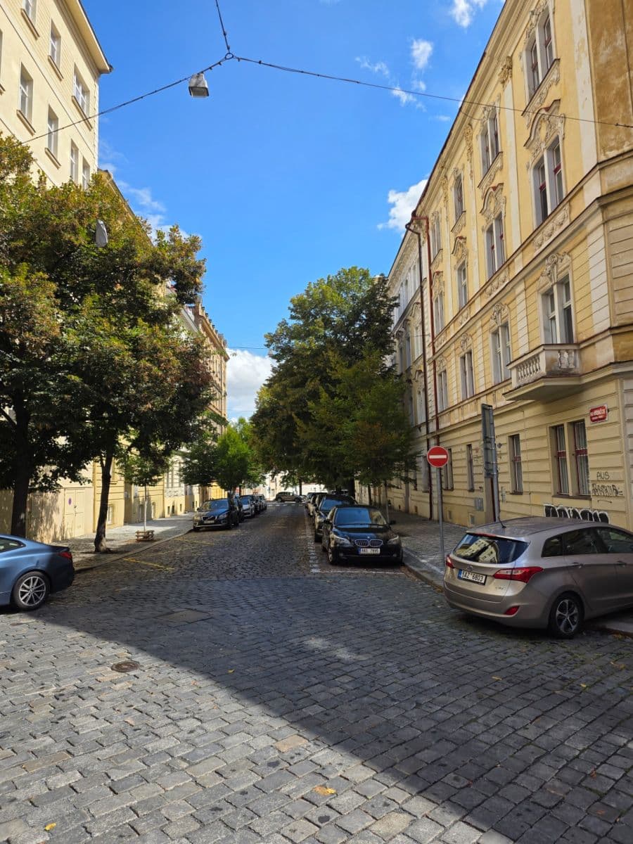 Prenájom bytu 2-izbový 36 m², Na Kozačce, Praha, Praha Prenájom bytu 2-izbový 36 m², Na Kozačce, Praha, Praha