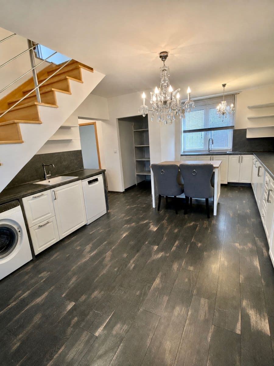 Predaj domu 190 m², pozemok 332 m², Kráľovičove Kračany, Trnavský kraj Predaj domu 190 m², pozemok 332 m², Kráľovičove Kračany, Trnavský kraj