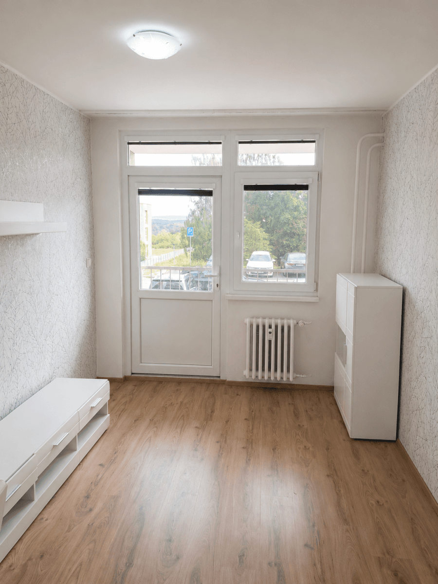 Prenájom nebytového priestoru 17 m², Janského, Praha, Praha Prenájom nebytového priestoru 17 m², Janského, Praha, Praha