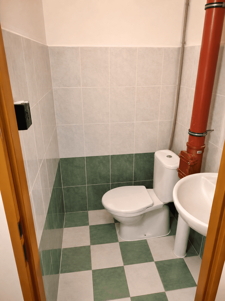 Prenájom nebytového priestoru 17 m², Janského, Praha, Praha Prenájom nebytového priestoru 17 m², Janského, Praha, Praha