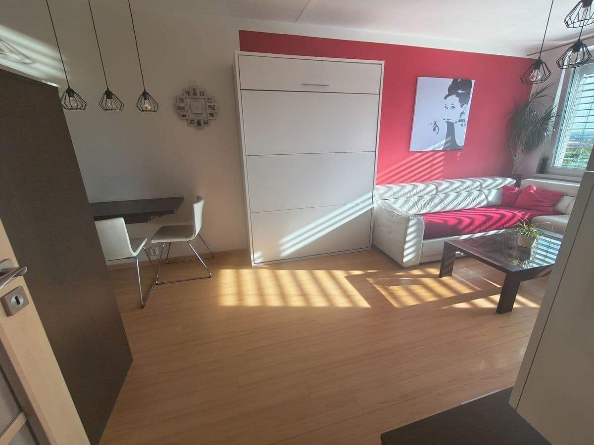 Prenájom bytu 2-izbový 46 m², Neustupného, Praha, Praha Prenájom bytu 2-izbový 46 m², Neustupného, Praha, Praha