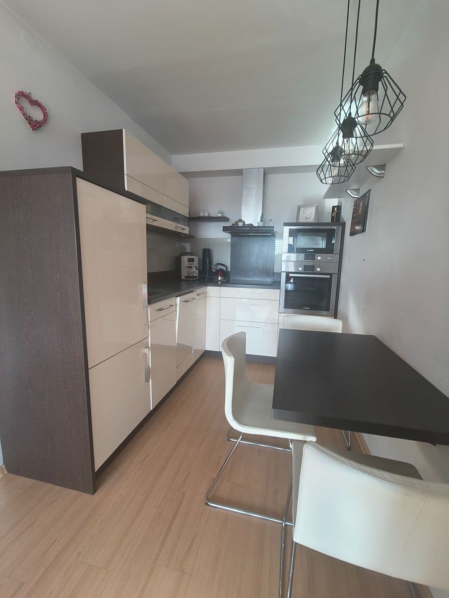 Prenájom bytu 2-izbový 46 m², Neustupného, Praha, Praha Prenájom bytu 2-izbový 46 m², Neustupného, Praha, Praha