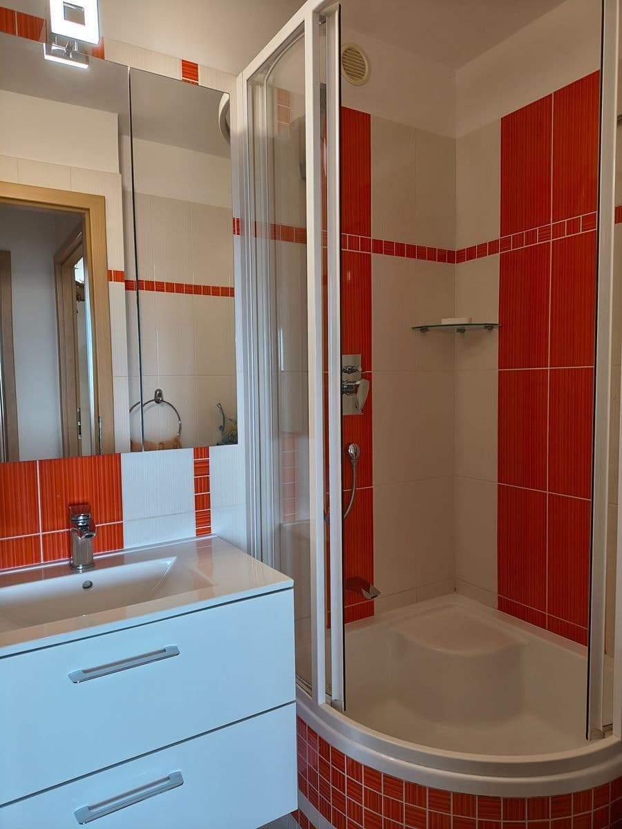 Prenájom bytu 2-izbový 46 m², Neustupného, Praha, Praha Prenájom bytu 2-izbový 46 m², Neustupného, Praha, Praha