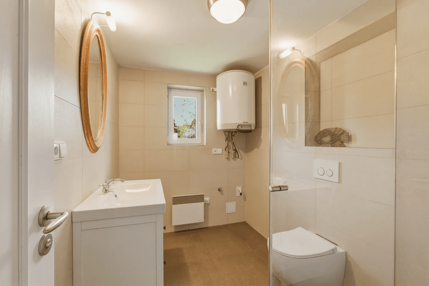 Predaj rekreačného objektu 155 m², pozemok 705 m², Slapy, Středočeský kraj Predaj rekreačného objektu 155 m², pozemok 705 m², Slapy, Středočeský kraj