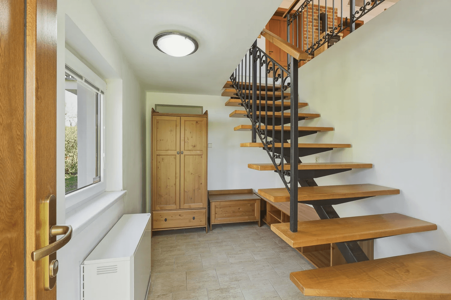 Predaj rekreačného objektu 155 m², pozemok 705 m², Slapy, Středočeský kraj Predaj rekreačného objektu 155 m², pozemok 705 m², Slapy, Středočeský kraj