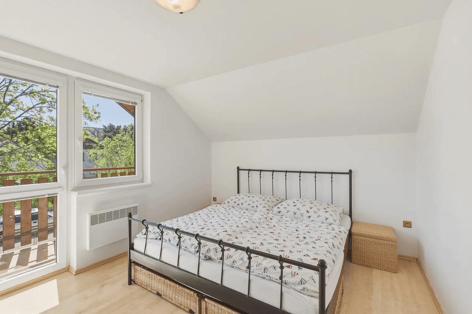 Predaj rekreačného objektu 155 m², pozemok 705 m², Slapy, Středočeský kraj Predaj rekreačného objektu 155 m², pozemok 705 m², Slapy, Středočeský kraj