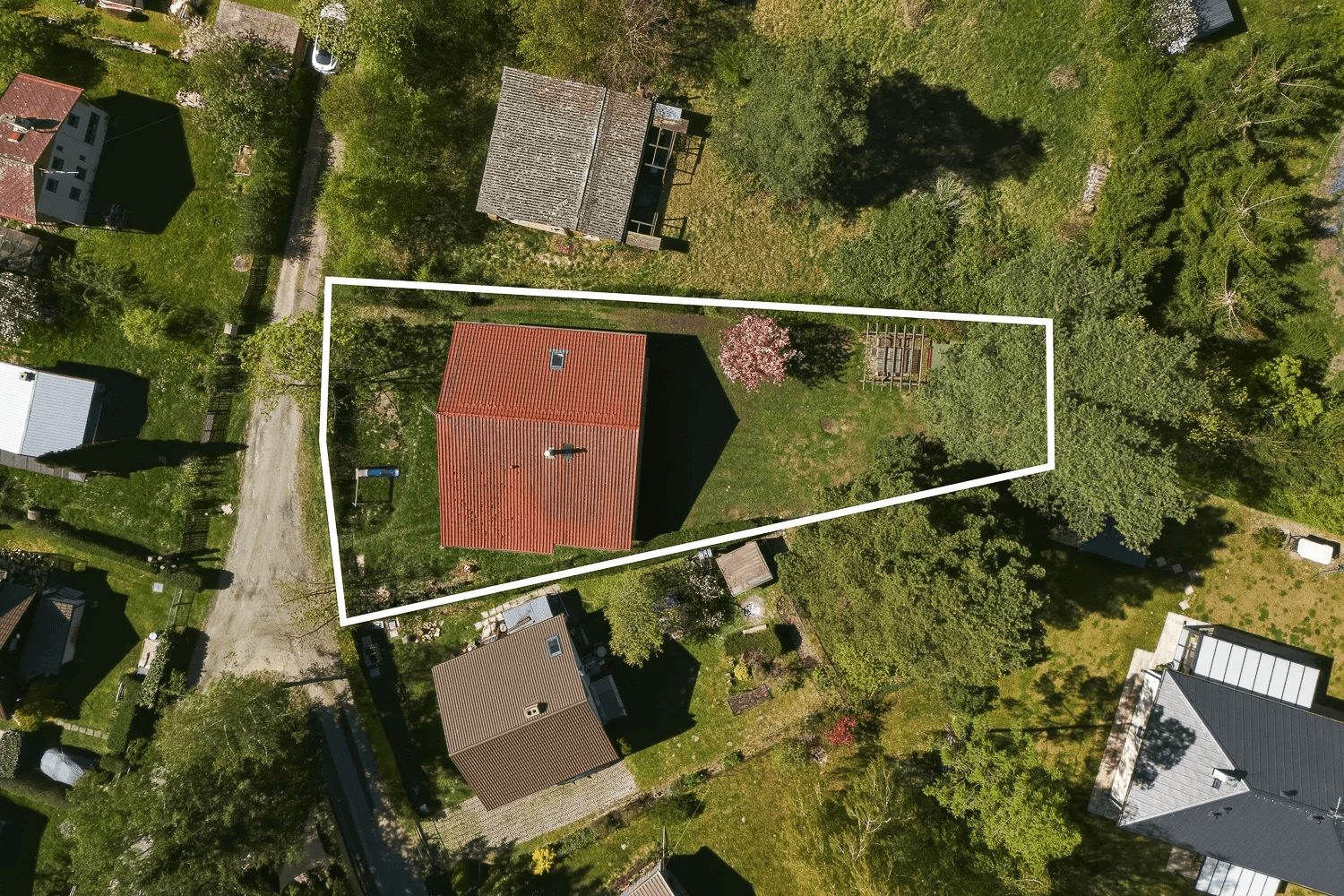 Predaj rekreačného objektu 155 m², pozemok 705 m², Slapy, Středočeský kraj Predaj rekreačného objektu 155 m², pozemok 705 m², Slapy, Středočeský kraj
