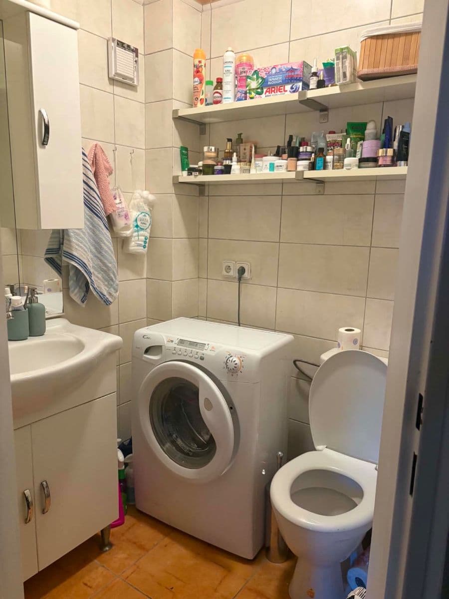 Prenájom bytu 1-izbový 24 m², Kouřimská, Praha, Praha Prenájom bytu 1-izbový 24 m², Kouřimská, Praha, Praha