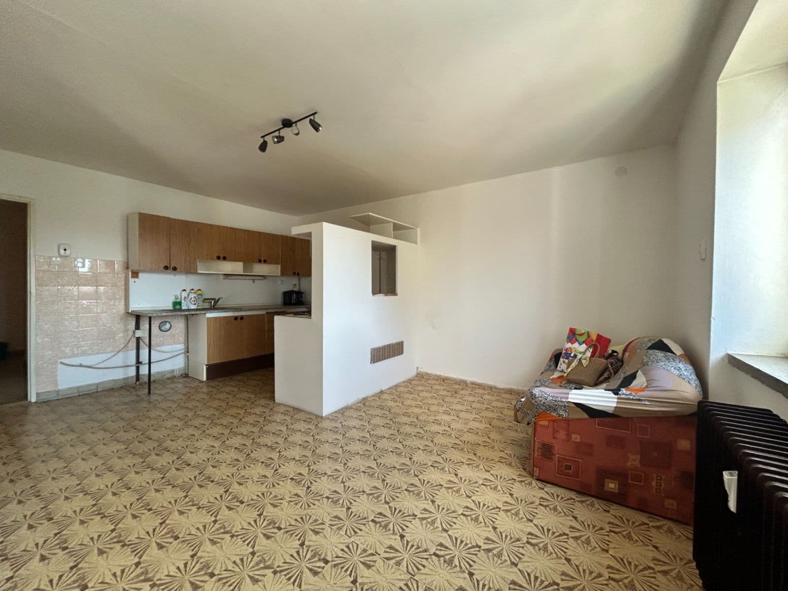 Predaj bytu 3-izbový 70 m², Revoluční, Žďár nad Sázavou, Kraj Vysočina Predaj bytu 3-izbový 70 m², Revoluční, Žďár nad Sázavou, Kraj Vysočina