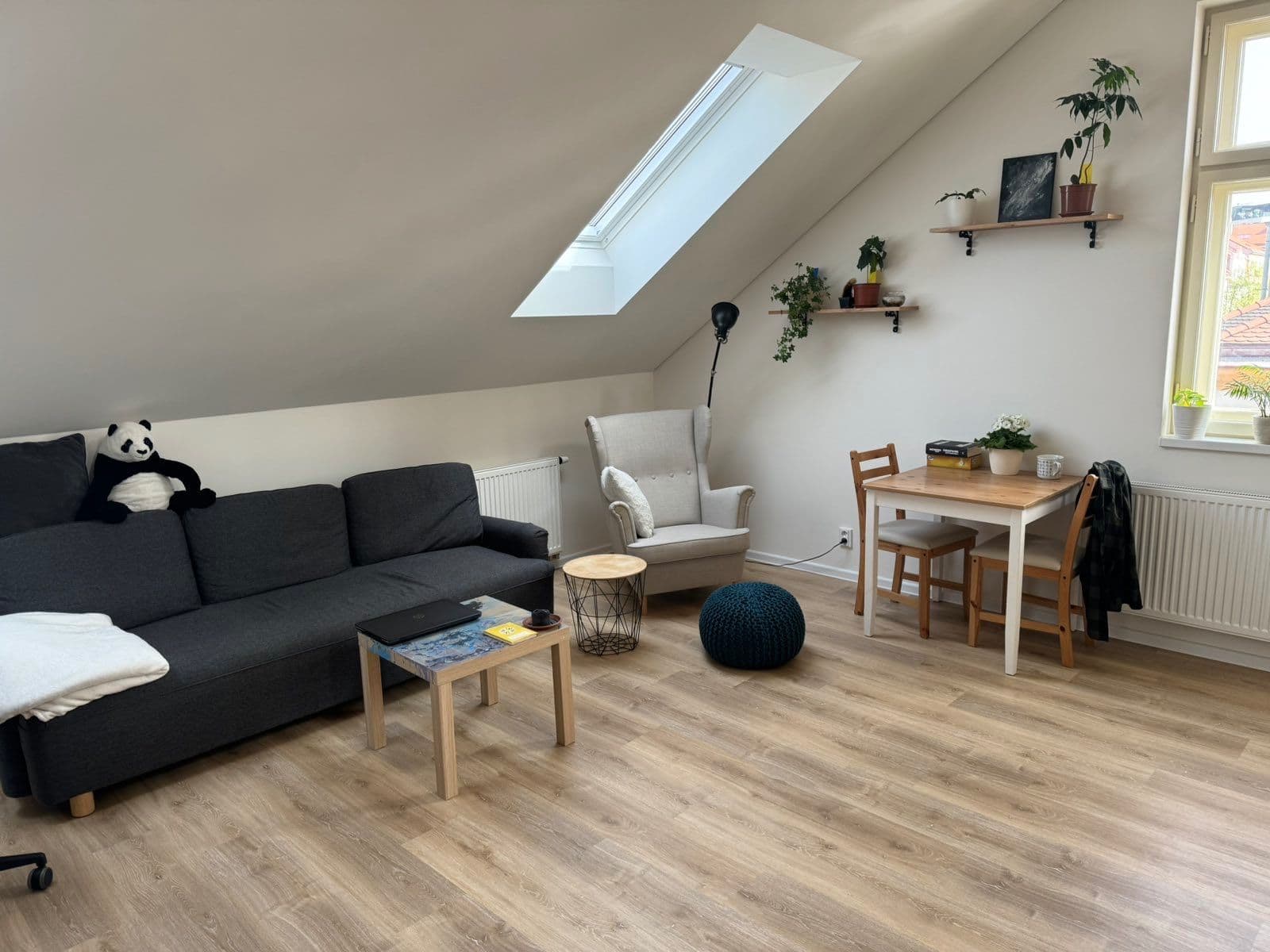 Prenájom bytu 1-izbový 69 m², Grafická, Praha, Praha Prenájom bytu 1-izbový 69 m², Grafická, Praha, Praha