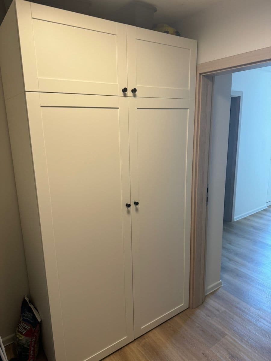 Prenájom bytu 1-izbový 69 m², Grafická, Praha, Praha Prenájom bytu 1-izbový 69 m², Grafická, Praha, Praha