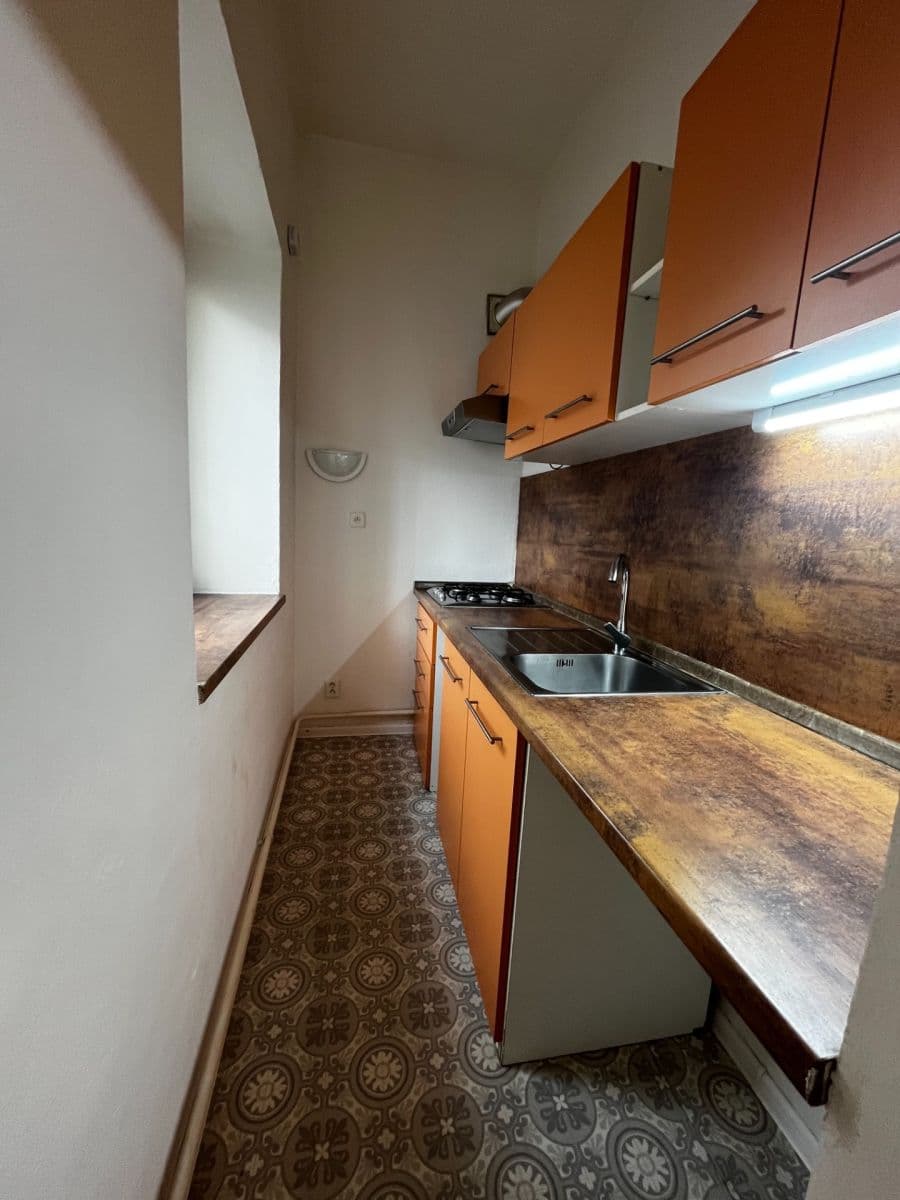 Predaj bytu 1-izbový 28 m², Víta Nejedlého, Chrudim, Pardubický kraj Predaj bytu 1-izbový 28 m², Víta Nejedlého, Chrudim, Pardubický kraj