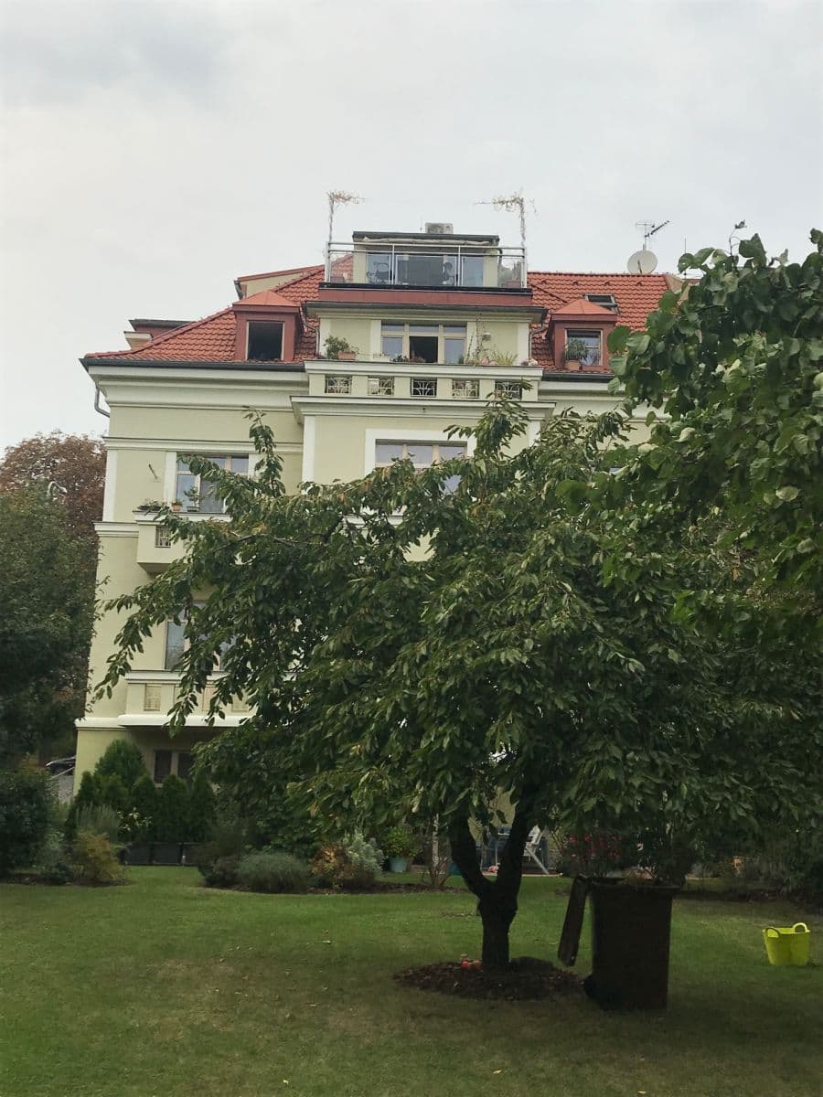 Prenájom bytu 85 m², Na Pískách, Praha, Praha Prenájom bytu 85 m², Na Pískách, Praha, Praha