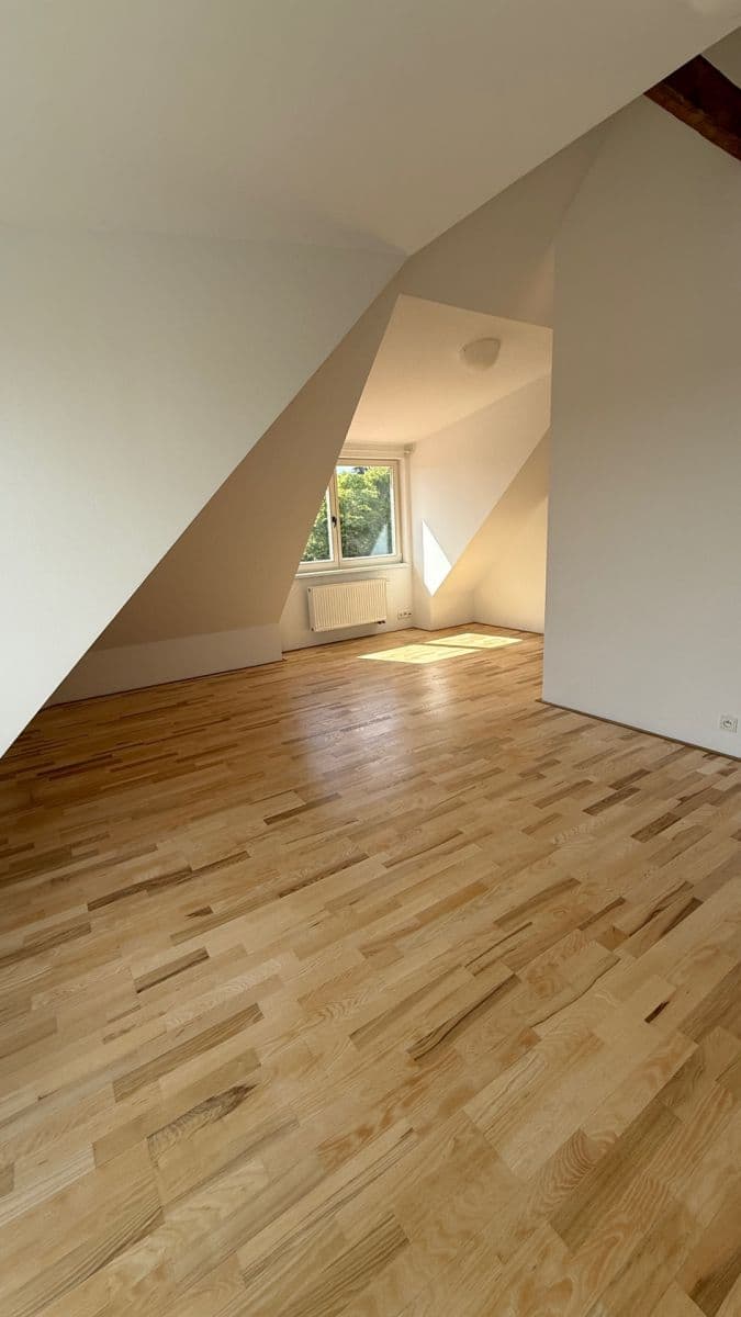 Prenájom bytu 85 m², Na Pískách, Praha, Praha Prenájom bytu 85 m², Na Pískách, Praha, Praha