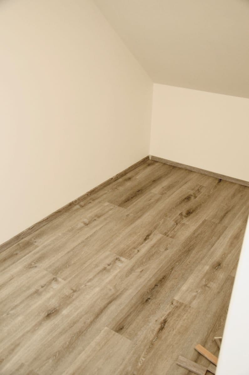 Prenájom bytu 2-izbový 75 m², Vranov, Středočeský kraj Prenájom bytu 2-izbový 75 m², Vranov, Středočeský kraj
