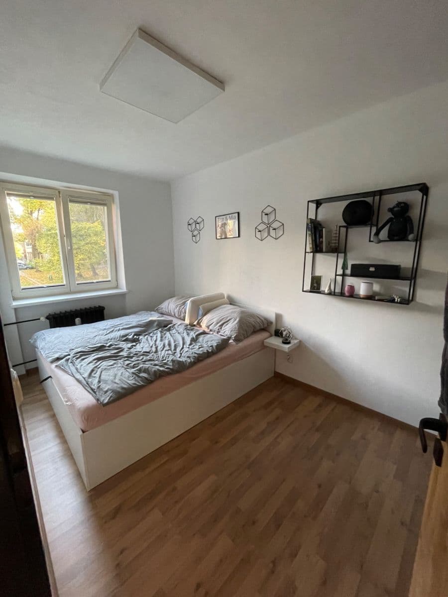 Predaj bytu 2-izbový 40 m², Matěje Kopeckého, Ostrava, Moravskoslezský kraj Predaj bytu 2-izbový 40 m², Matěje Kopeckého, Ostrava, Moravskoslezský kraj