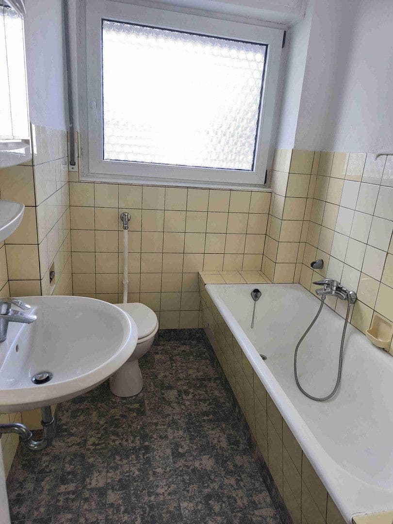 Prenájom bytu 3-izbový 75 m², Heidestr. 5, Herten, Severné Porýnie - Westfálsko Prenájom bytu 3-izbový 75 m², Heidestr. 5, Herten, Severné Porýnie - Westfálsko