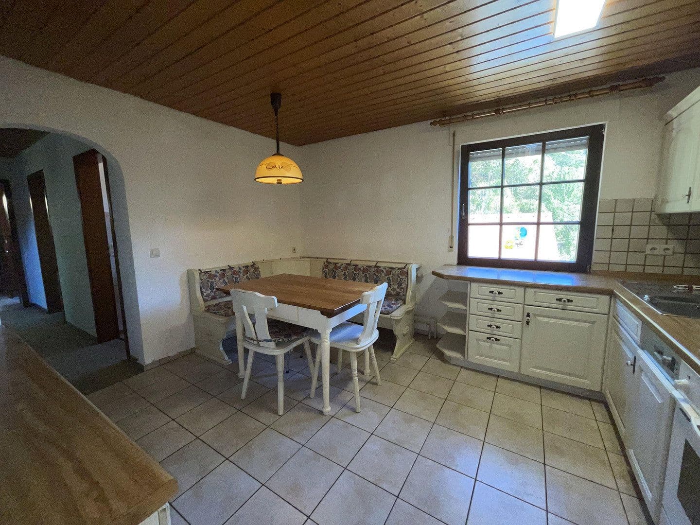 Prenájom bytu 4-izbový 120 m², Lauterbach, Bádensko-Wurttembersko Prenájom bytu 4-izbový 120 m², Lauterbach, Bádensko-Wurttembersko