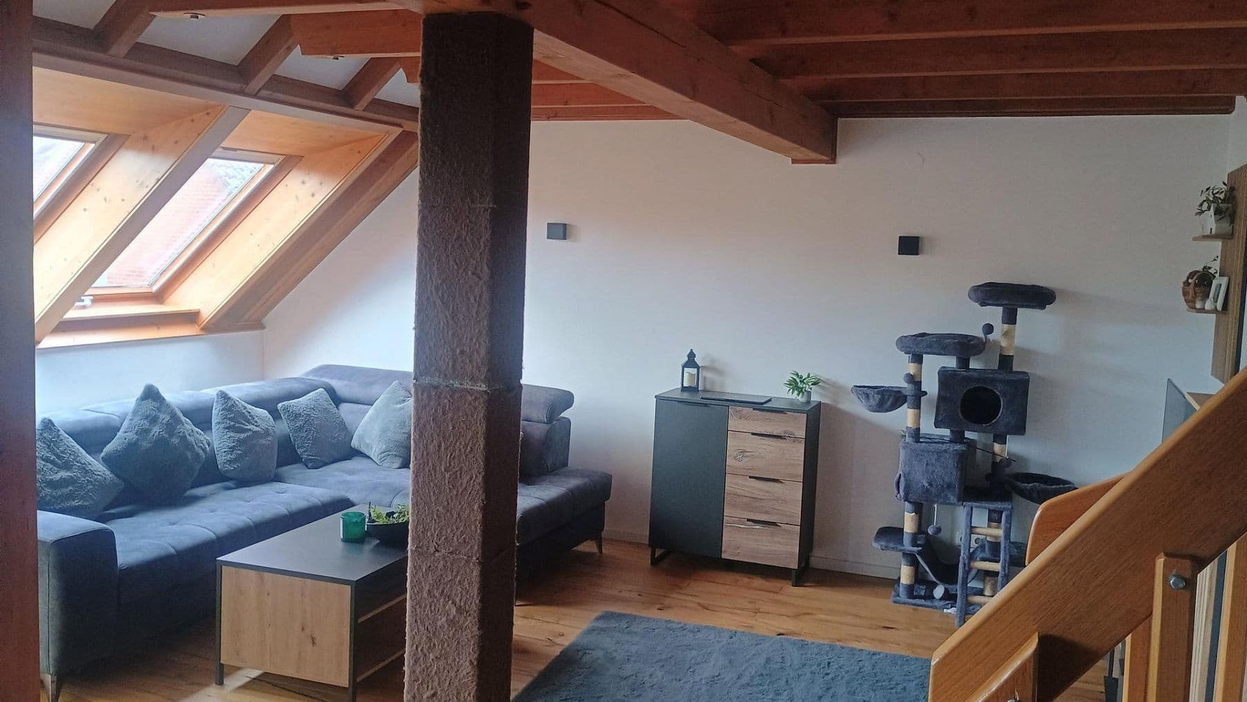 Prenájom bytu 3-izbový 110 m², Kreuzstr. 3A, Rinteln, Dolné Sasko Prenájom bytu 3-izbový 110 m², Kreuzstr. 3A, Rinteln, Dolné Sasko
