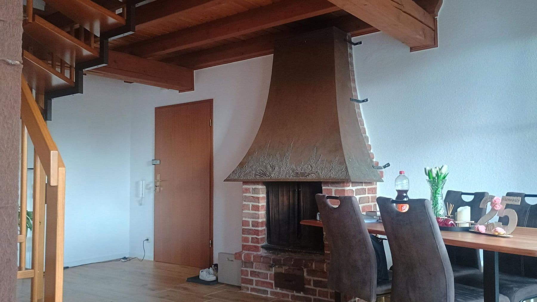Prenájom bytu 3-izbový 110 m², Kreuzstr. 3A, Rinteln, Dolné Sasko Prenájom bytu 3-izbový 110 m², Kreuzstr. 3A, Rinteln, Dolné Sasko