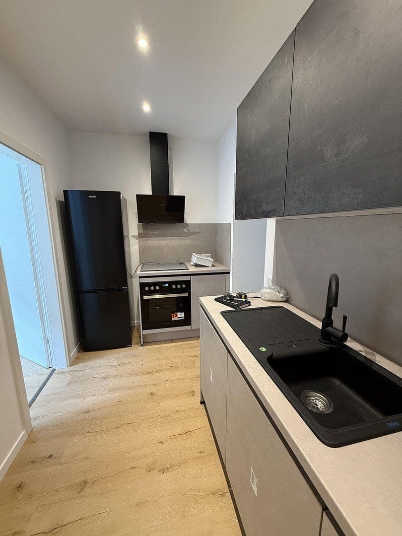 Prenájom bytu 10 m², Heinrichstraße, Nürnberg, Bavorsko Prenájom bytu 10 m², Heinrichstraße, Nürnberg, Bavorsko