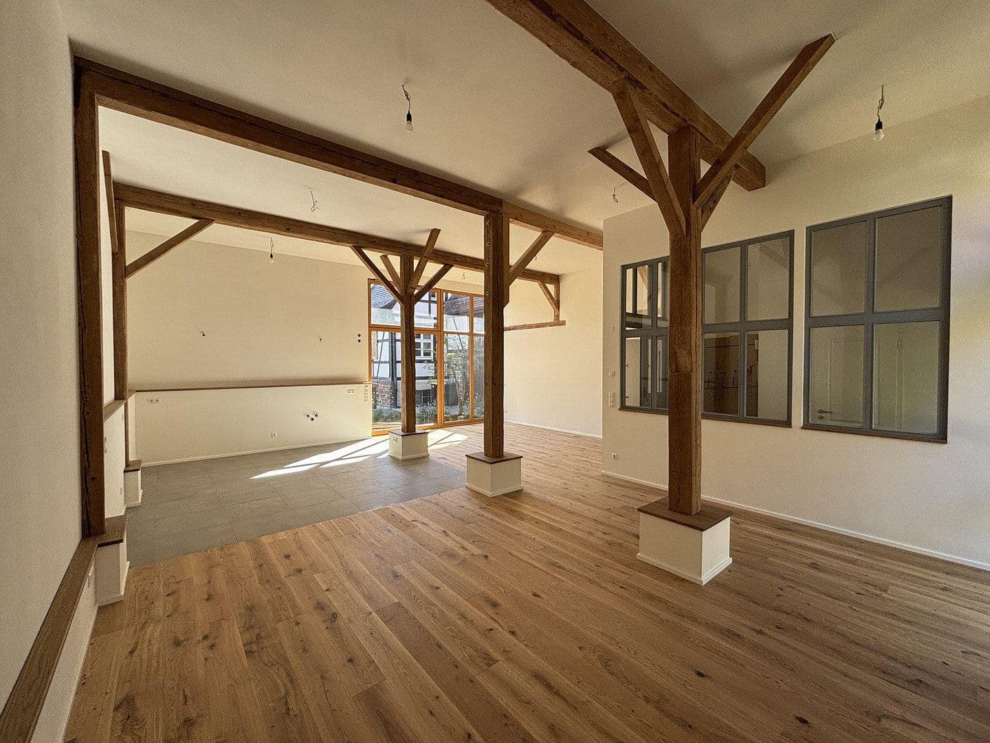 Prenájom bytu 3-izbový 133 m², Niefern-Öschelbronn, Bádensko-Wurttembersko Prenájom bytu 3-izbový 133 m², Niefern-Öschelbronn, Bádensko-Wurttembersko