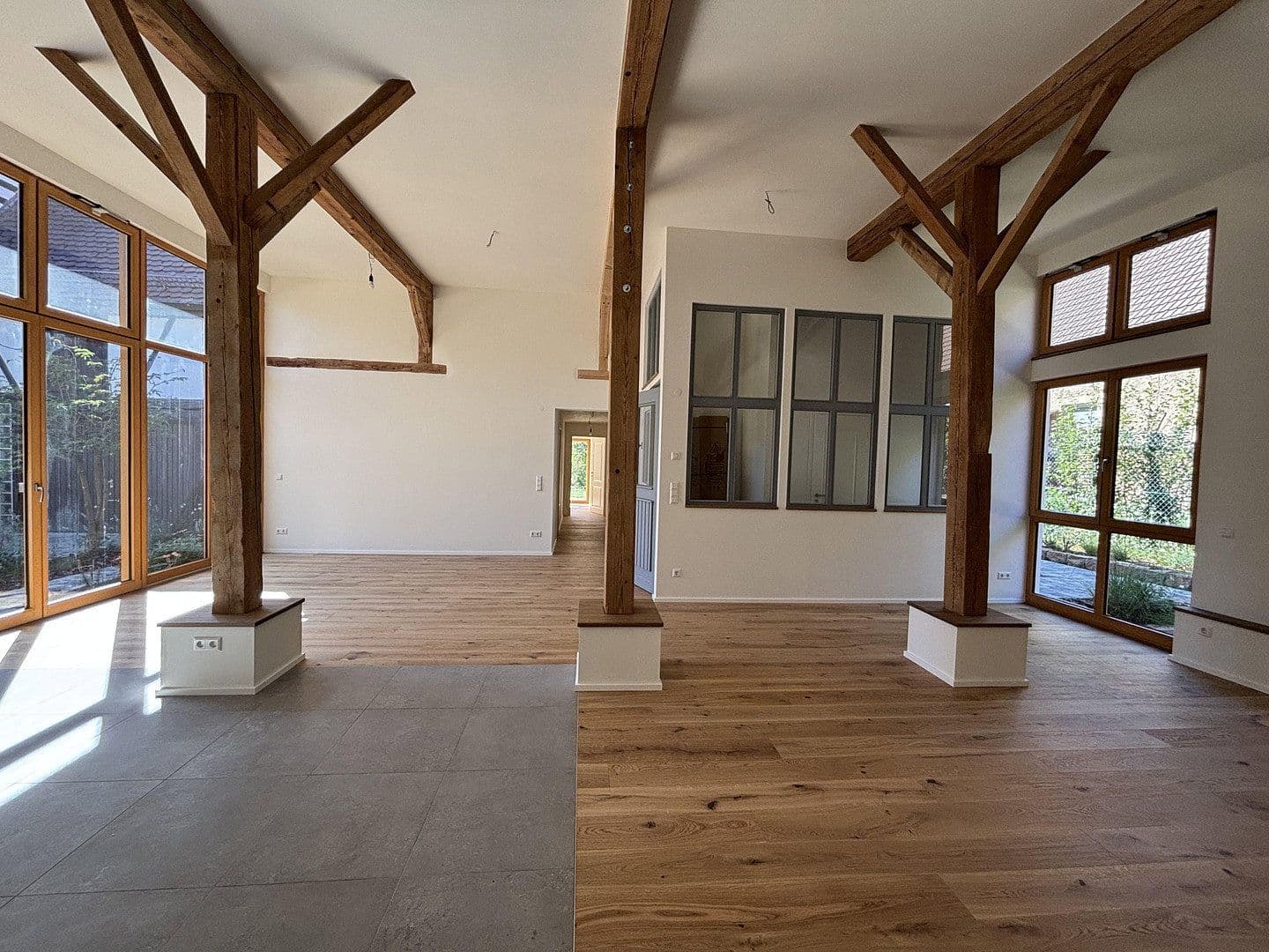 Prenájom bytu 3-izbový 133 m², Niefern-Öschelbronn, Bádensko-Wurttembersko Prenájom bytu 3-izbový 133 m², Niefern-Öschelbronn, Bádensko-Wurttembersko