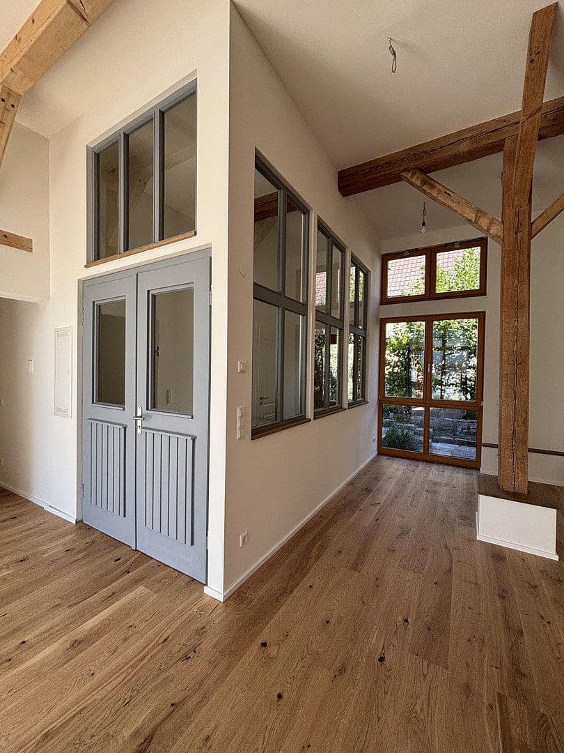 Prenájom bytu 3-izbový 133 m², Niefern-Öschelbronn, Bádensko-Wurttembersko Prenájom bytu 3-izbový 133 m², Niefern-Öschelbronn, Bádensko-Wurttembersko