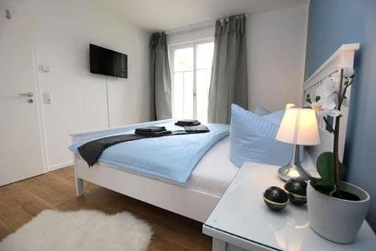 Predaj bytu 2-izbový 64 m², Ernst-Moritz-Arndt-Straße 2e, Dierhagen, Meklenbursko-Predpomoransko Predaj bytu 2-izbový 64 m², Ernst-Moritz-Arndt-Straße 2e, Dierhagen, Meklenbursko-Predpomoransko