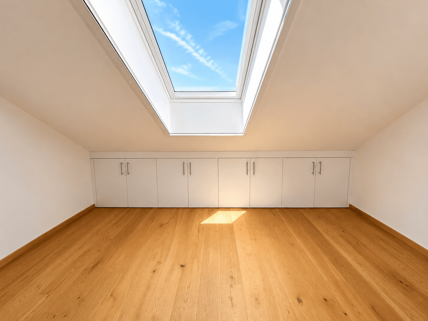 Predaj domu 115 m², pozemok 285 m², Priener Straße 46, Eggstätt, Bavorsko Predaj domu 115 m², pozemok 285 m², Priener Straße 46, Eggstätt, Bavorsko