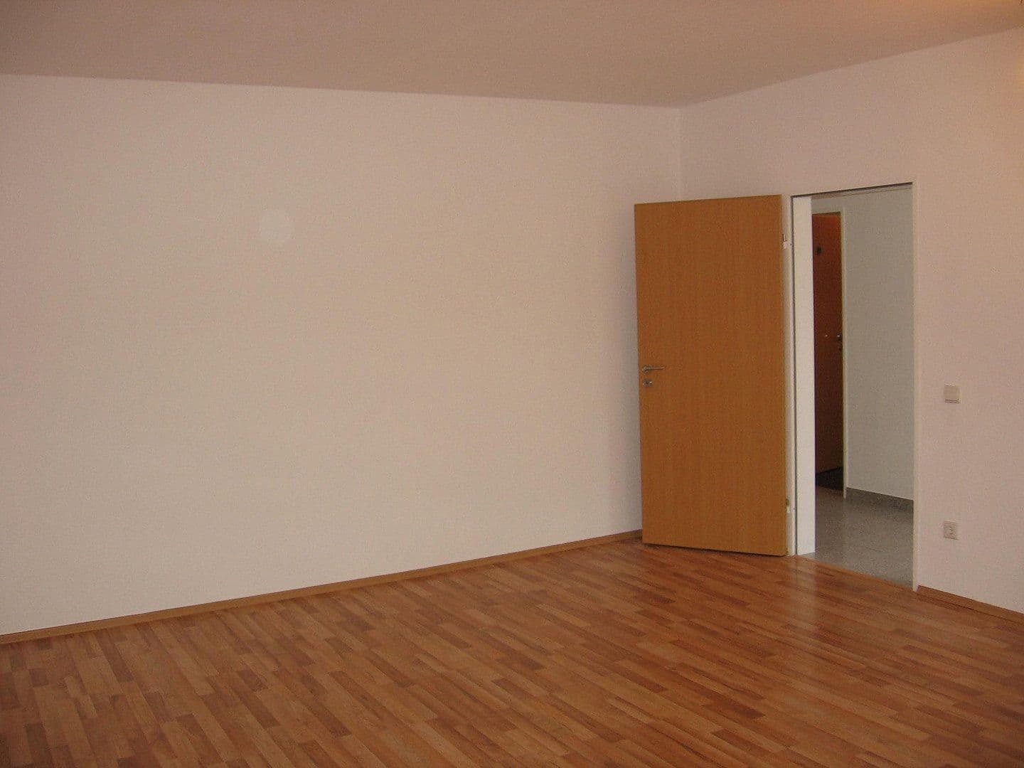 Prenájom bytu 2-izbový 67 m², Niekamp, Olfen, Severné Porýnie - Westfálsko Prenájom bytu 2-izbový 67 m², Niekamp, Olfen, Severné Porýnie - Westfálsko