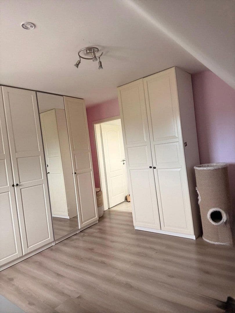 Predaj domu 160 m², pozemok 922 m², Beckdorf, Dolné Sasko Predaj domu 160 m², pozemok 922 m², Beckdorf, Dolné Sasko